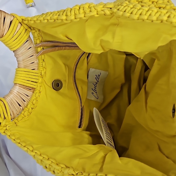 CLEOBELLO BOHO MACRAME TOTE IN YELLOW WITH WOODEN HANDLES - Picture 4 of 8